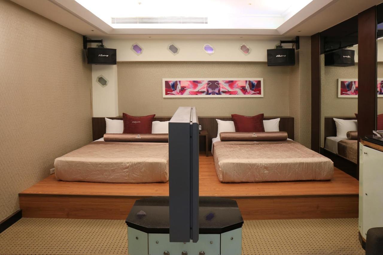 In-Stone Motel Taipeh Exterior foto