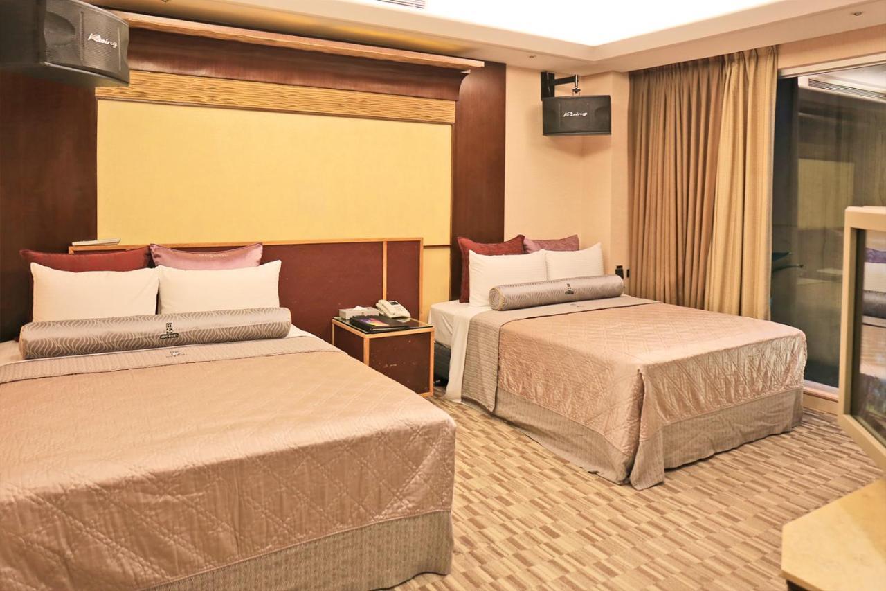 In-Stone Motel Taipeh Exterior foto